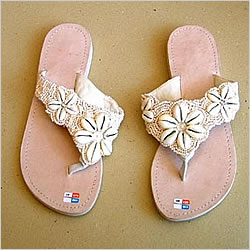 Sandals With Shells