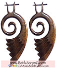 Earrings made of wood, sea shells, paua shell or abalone. Bali cheap handmade accessories.