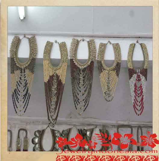 Bsn8-15 Bali Necklace Shell Handicrafts