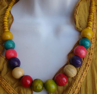 NP20-12 Bali Fashion Accessories Wooden Necklaces