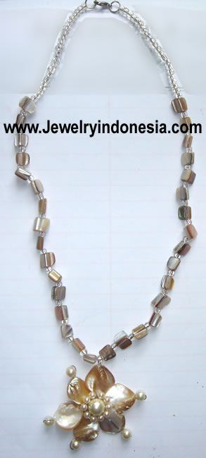 FASHION BEAD JEWELRY BALI INDONESIA