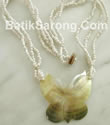 Carved Pearl Shells Necklace with Beads