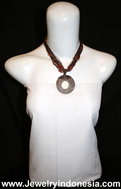Wholesale Mother Of Pearl Shell Necklaces