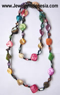 Pearl Shell Beads Necklace Bali