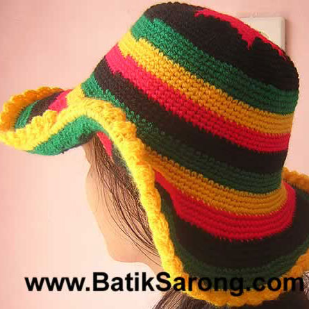 Knitted Hats with Rainbow Color from Indonesia Rasta Accessories Products Made in Indonesian