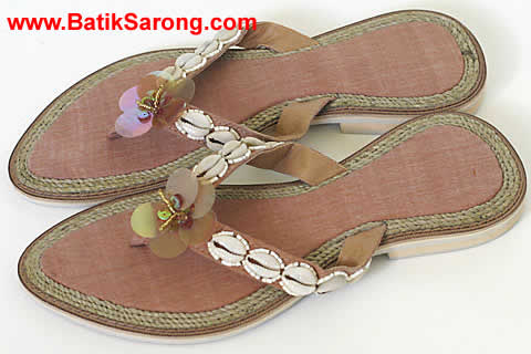 EMBROIDERED FLIPS FLOPS MADE IN INDONESIA